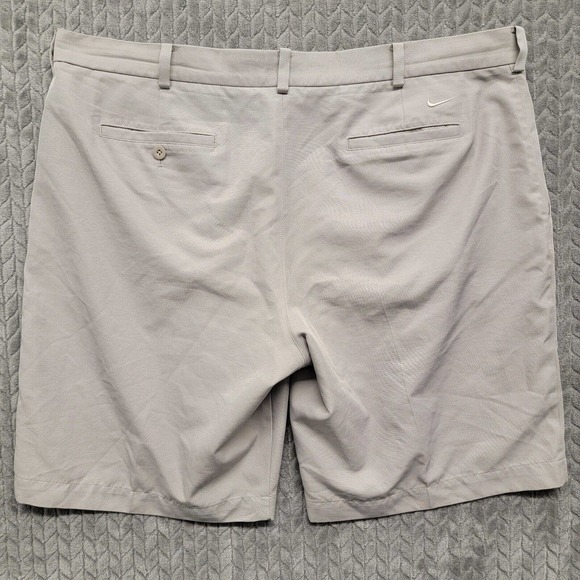 Nike Golf Dri-Fit Mens Light Gray Pleated 10” Shorts Size 42 405850-061 - Picture 10 of 12